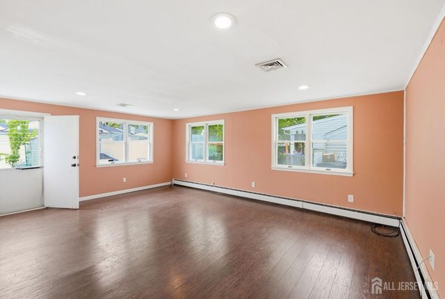 2339 Knapp Drive, Rahway, NJ 07065