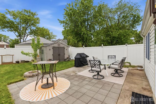 2339 Knapp Drive, Rahway, NJ 07065