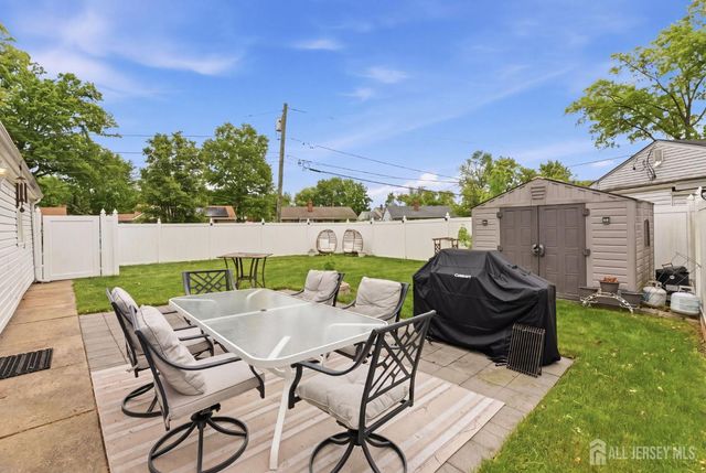 2339 Knapp Drive, Rahway, NJ 07065
