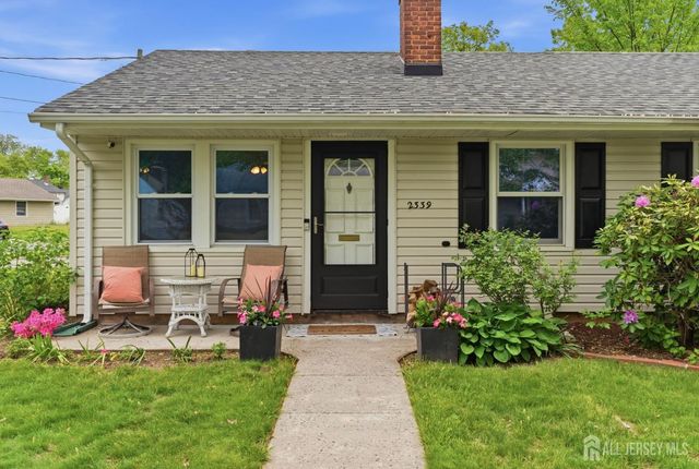 2339 Knapp Drive, Rahway, NJ 07065