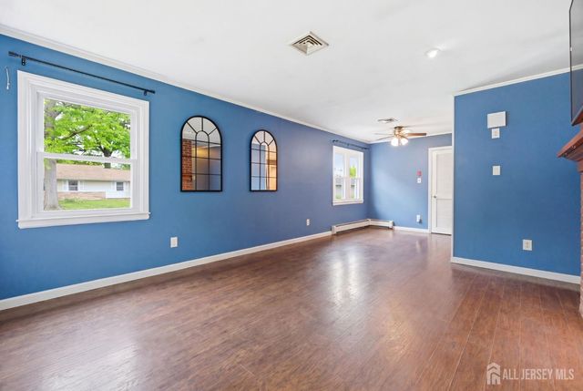 2339 Knapp Drive, Rahway, NJ 07065