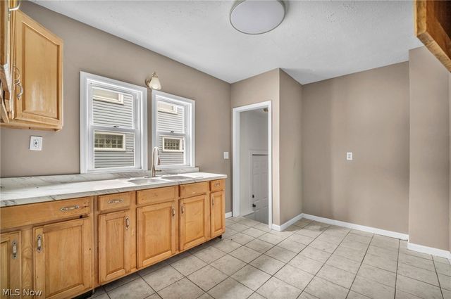 12801 Christine Avenue, Garfield Heights, OH 44105