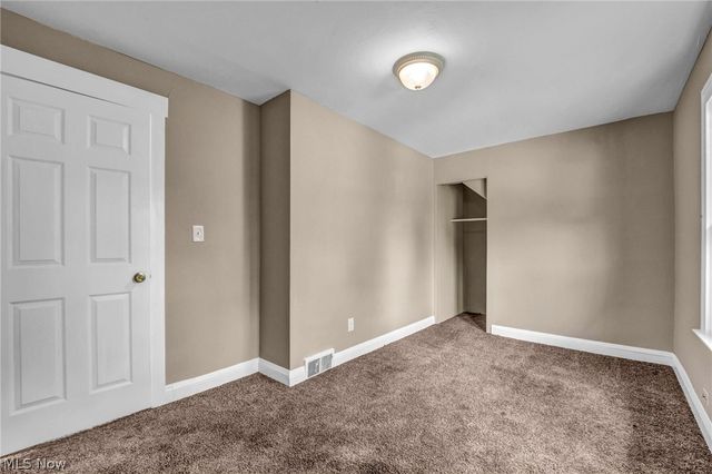 12801 Christine Avenue, Garfield Heights, OH 44105