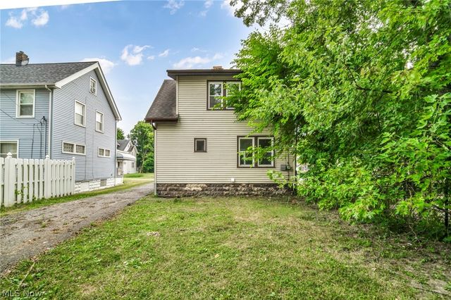 12801 Christine Avenue, Garfield Heights, OH 44105