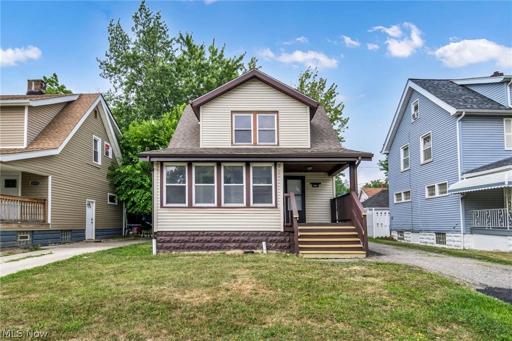 12801 Christine Avenue, Garfield Heights, OH 44105