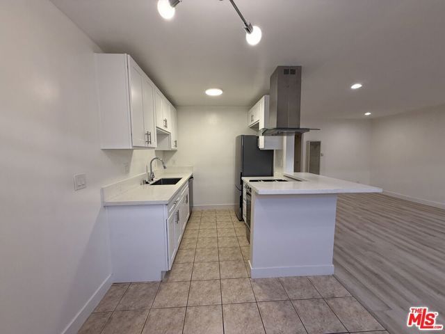 7307 Willoughby Avenue 2, Los Angeles, CA 90046