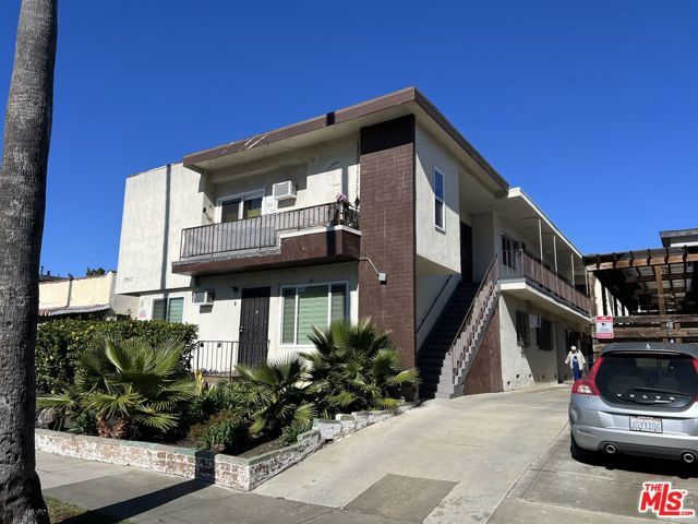 7307 Willoughby Avenue 2, Los Angeles, CA 90046