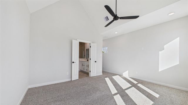 5032 Creekmont Drive, Houston, TX 77091