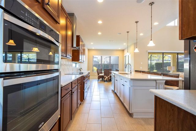 9442 ROYAL ESTATES BOULEVARD, Orlando, FL 32836