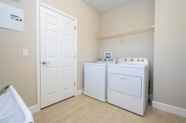 9442 ROYAL ESTATES BOULEVARD, Orlando, FL 32836