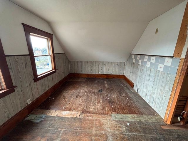 283 Wilbraham Rd, Springfield, MA 01109