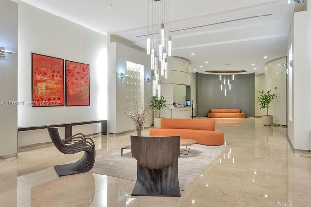 9066 SW 73rd Ct 910, Miami, FL 33156