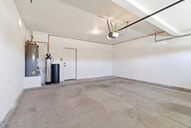 4740 E MOUNTAIN VISTA Drive, Phoenix, AZ 85048