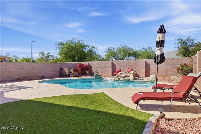 4740 E MOUNTAIN VISTA Drive, Phoenix, AZ 85048