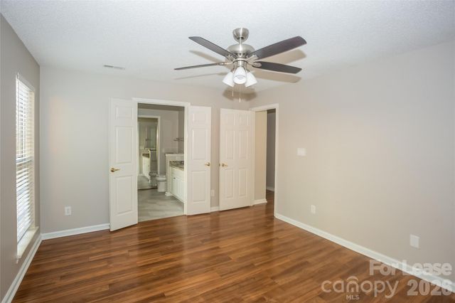 2915 Canary Court, Charlotte, NC 28269