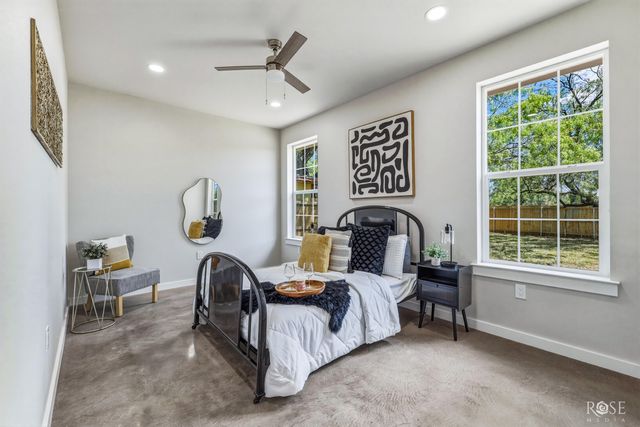 633 W Avenue Z, San Angelo, TX 76903
