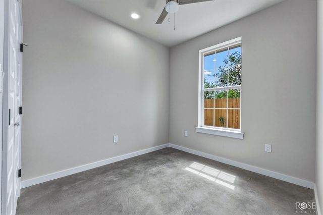 633 W Avenue Z, San Angelo, TX 76903