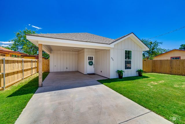 633 W Avenue Z, San Angelo, TX 76903