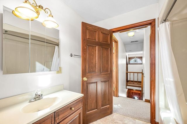 229 Union Street, Westfield, MA 01085