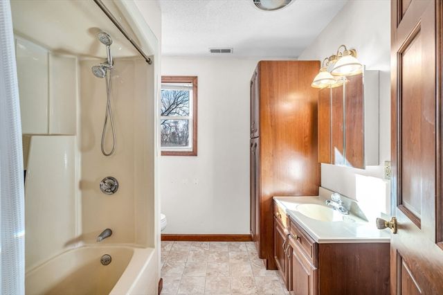 229 Union Street, Westfield, MA 01085