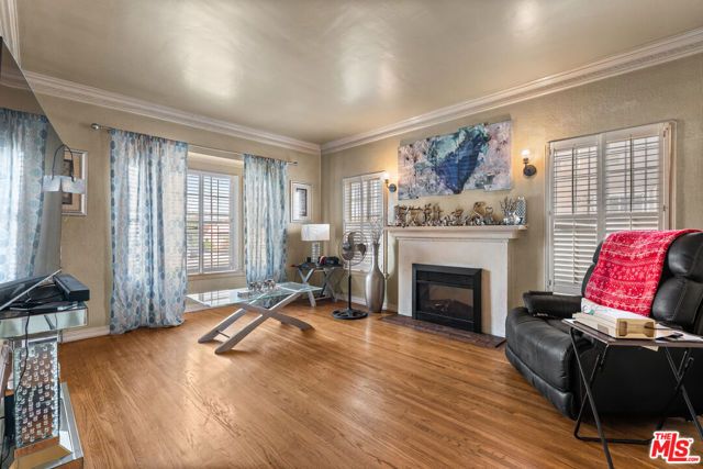 1722 W 79th Street, Los Angeles, CA 90047