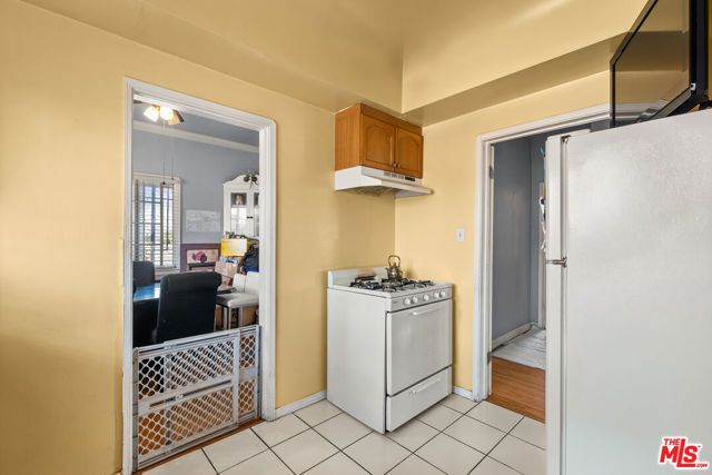 1722 W 79th Street, Los Angeles, CA 90047