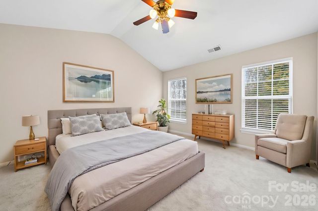 12429 Stratfield Place Circle, Pineville, NC 28134