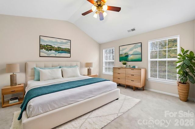 12429 Stratfield Place Circle, Pineville, NC 28134