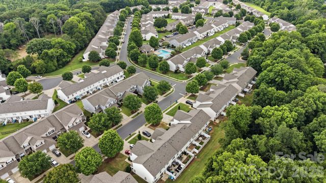 12429 Stratfield Place Circle, Pineville, NC 28134