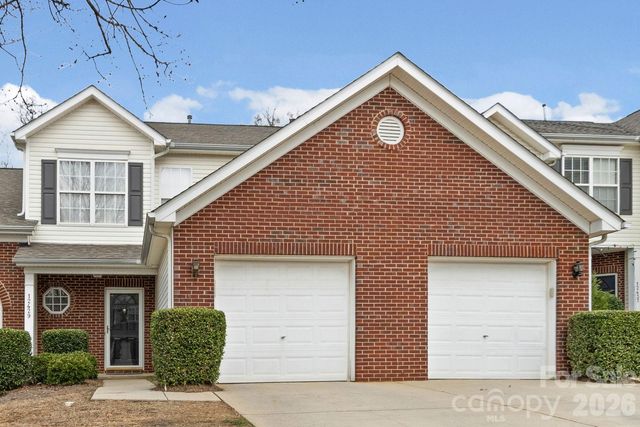 12429 Stratfield Place Circle, Pineville, NC 28134