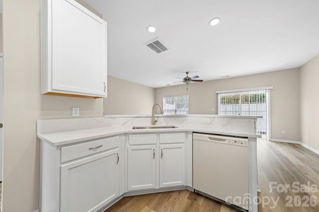 12429 Stratfield Place Circle, Pineville, NC 28134