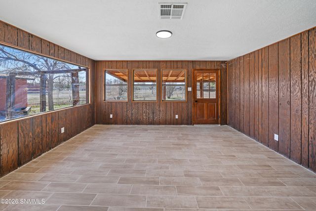 660 Wendy Lane, Las Cruces, NM 88007