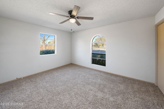 660 Wendy Lane, Las Cruces, NM 88007