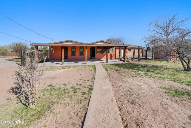 660 Wendy Lane, Las Cruces, NM 88007