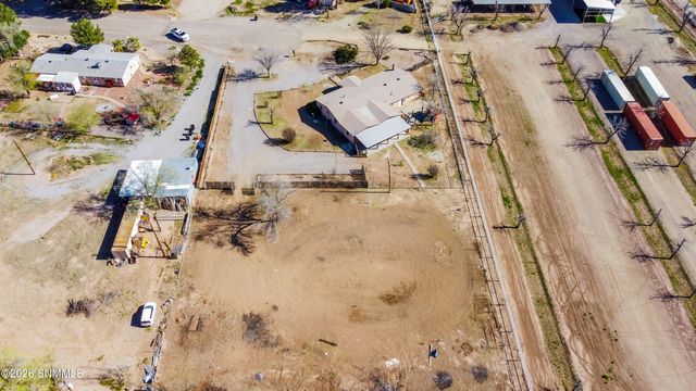 660 Wendy Lane, Las Cruces, NM 88007