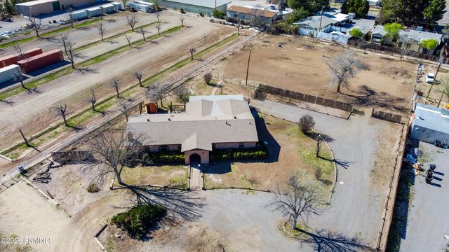 660 Wendy Lane, Las Cruces, NM 88007