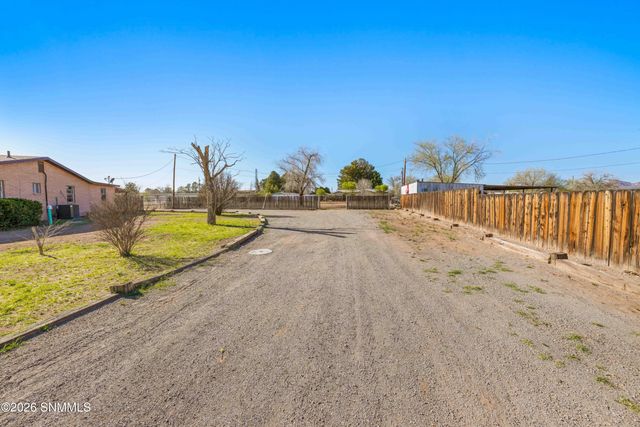660 Wendy Lane, Las Cruces, NM 88007