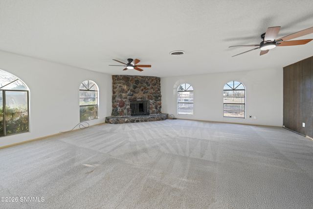 660 Wendy Lane, Las Cruces, NM 88007