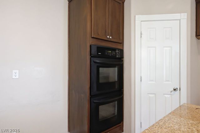 9712 Running Rabbit Street, Las Vegas, NV 89143
