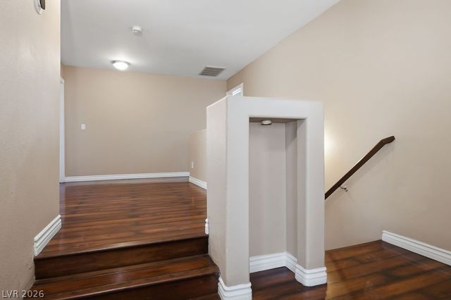 9712 Running Rabbit Street, Las Vegas, NV 89143