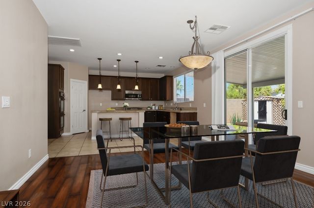 9712 Running Rabbit Street, Las Vegas, NV 89143