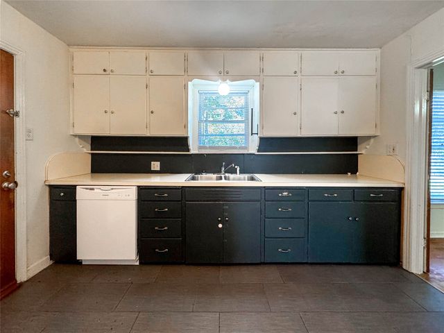 1420 Broadway Street, Denton, TX 76201