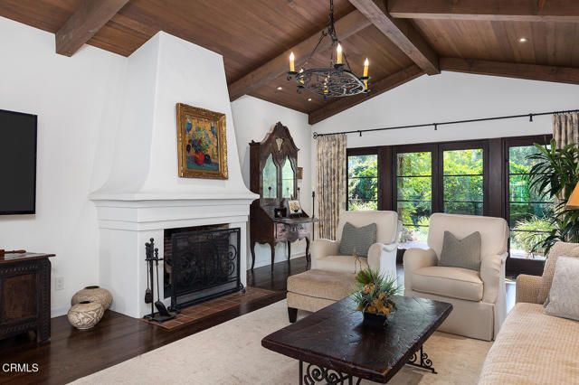 546 La Loma Road, Pasadena, CA 91105