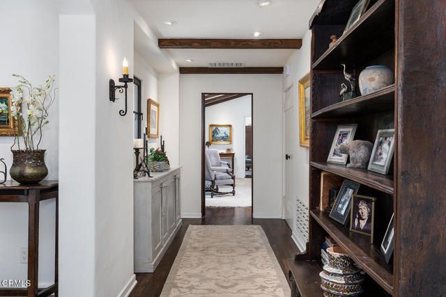 546 La Loma Road, Pasadena, CA 91105