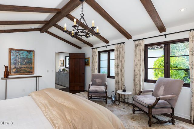 546 La Loma Road, Pasadena, CA 91105