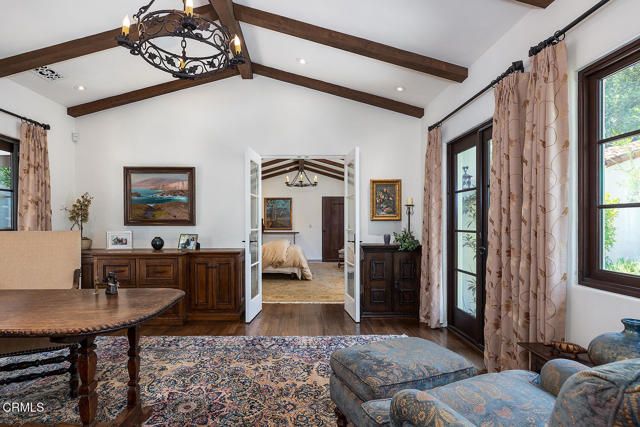 546 La Loma Road, Pasadena, CA 91105
