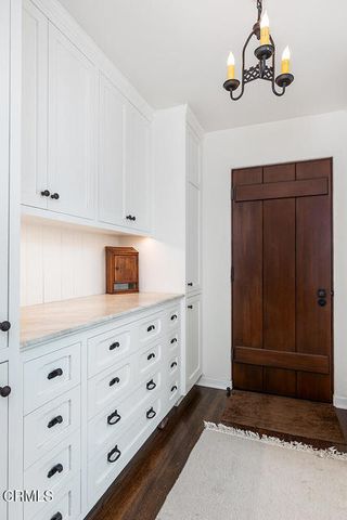 546 La Loma Road, Pasadena, CA 91105