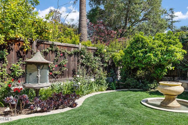 546 La Loma Road, Pasadena, CA 91105