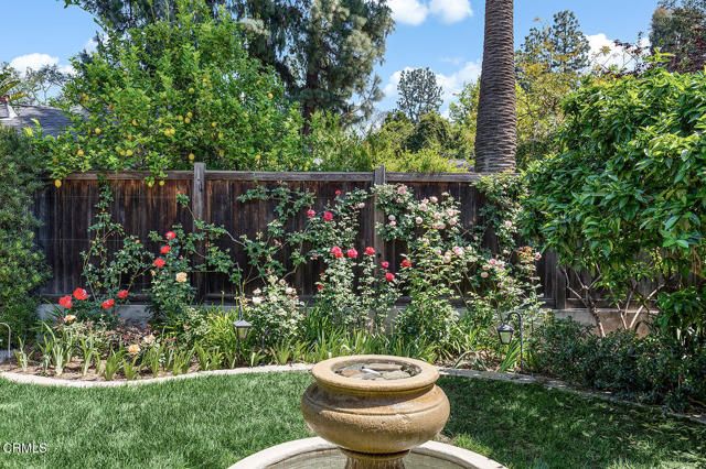 546 La Loma Road, Pasadena, CA 91105