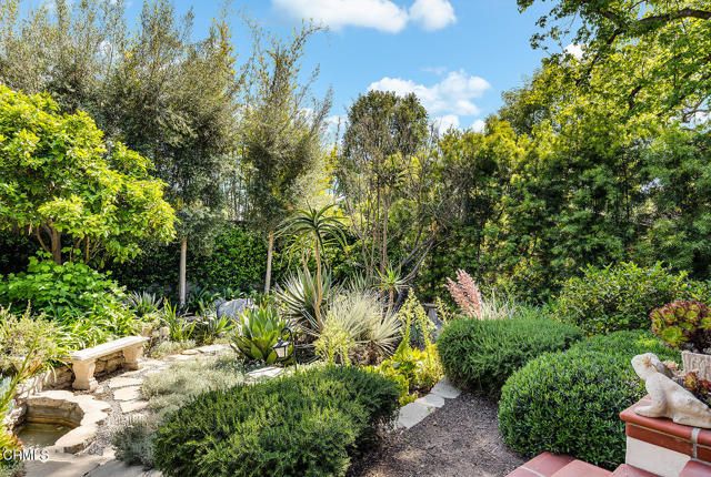 546 La Loma Road, Pasadena, CA 91105